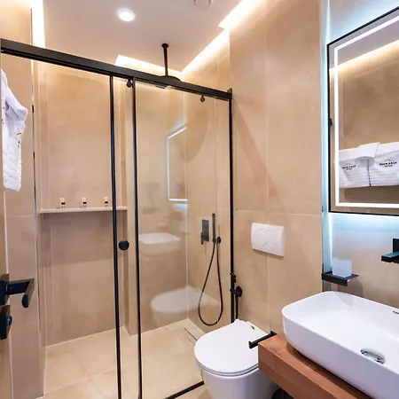 Aura Mare 4* Ksamil