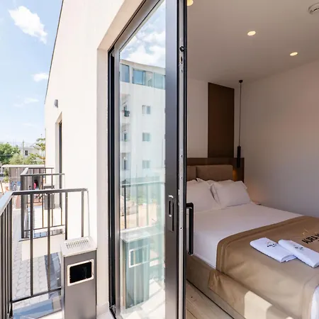 Aura Mare